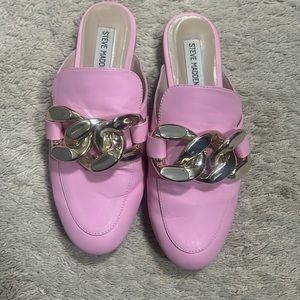Steve Madden pink chain loafers. Cleaning my closet out!